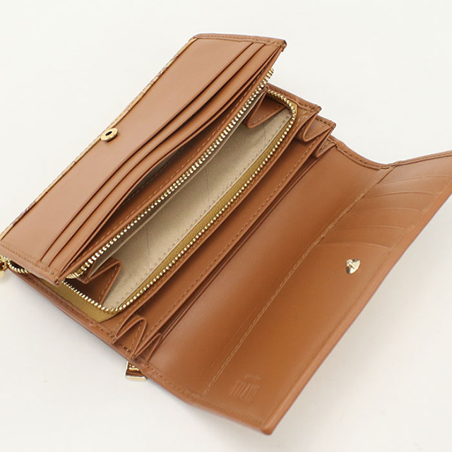 【未使用】PRIMA CLASSE プリマクラッセ 二つ折り財布 ベージュ PRIMA CLASSE（プリマクラッセ） 二つ折り財布 二折財布小銭入付き 二