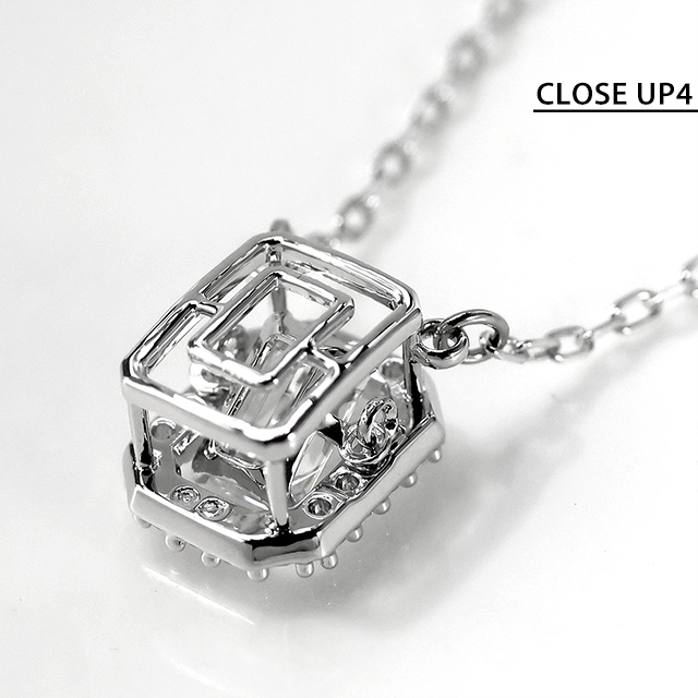 SWAROVSKI（スワロフスキー） ネックレス ペンダント レディース