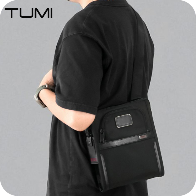tumi-02203110-a.jpg