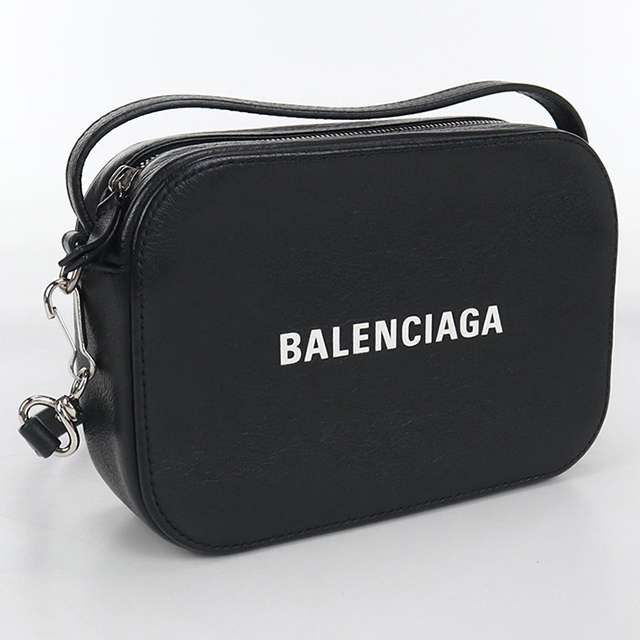 バレンシアガ ショルダーバッグ エブリデイ カメラバッグ XS クロスボディ 608653 グレー BALENCIAGA メンズ レディース 斜め掛け ブランド プレゼント ギフト BALENCIAGA（バレンシアガ） BALENCIAGA EVERYDAY エブリデイ