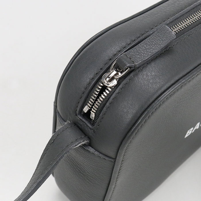 BALENCIAGA バレンシアガ/エブリデイ カメラバッグ/489812/ABランク/67【中古】 BALENCIAGA - BALENCIAGA バレンシアガ/エブリデイ カメラバッグ