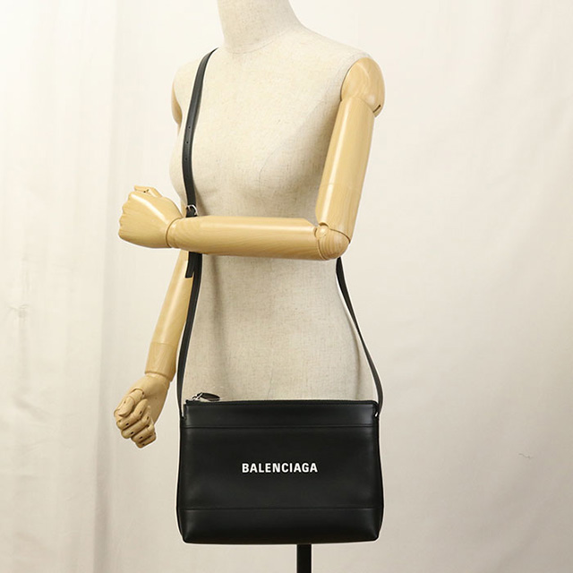 BALENCIAGA（バレンシアガ） 中古 斜め掛け ショルダーバッグ