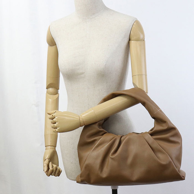 ボッテガべネタ　ホーボーバック　未使用 ボッテガヴェネタ BOTTEGA VENETA 690225 VCPP0 ハンドバッグ