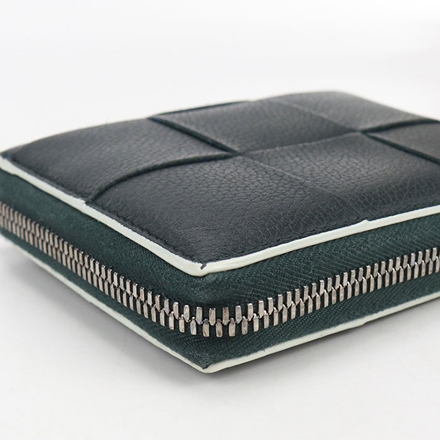 BOTTEGA VENETA（ボッテガ・ヴェネタ） 中古 ラウンドファスナー折財布