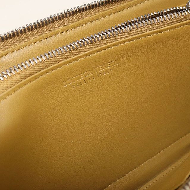 BOTTEGA VENETA(ボッテガ・ヴェネタ) 中古 長財布ラウンドファスナー BOTTEGA VENETA(ボッテガ・ヴェネタ) 中古 長財布ラウンドファスナー
