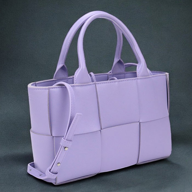 BOTTEGA VENETA（ボッテガ・ヴェネタ） 中古 トートバッグ レディース