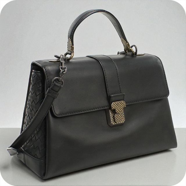BOTTEGA VENETA（ボッテガ・ヴェネタ） 中古 トートバッグ レディース