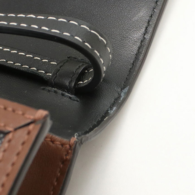 BURBERRY（バーバリー） 中古 斜め掛け ショルダーバッグ レディース