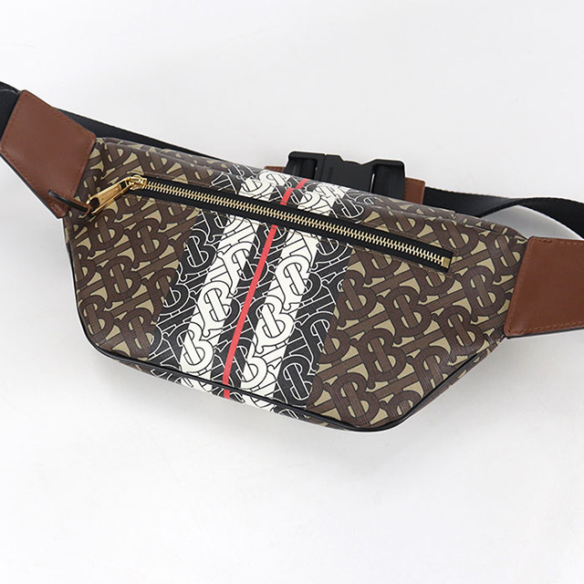 BURBERRY ボディーバック【中古】　最終価格 BURBERRY（バーバリー） 中古 ボディバッグ ユニセックス ブランド
