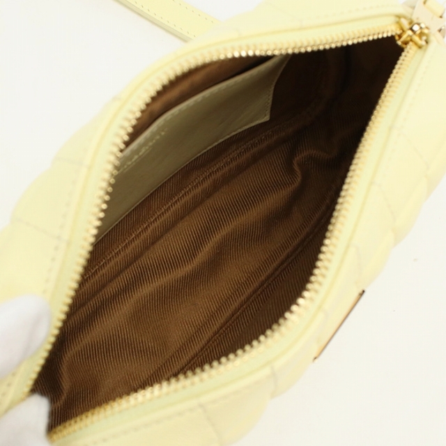 【BURBERRY】ライトイエロー レザーショルダーバッグ 中古・古着通販】BURBERRY (バーバリー) Tasche レザー