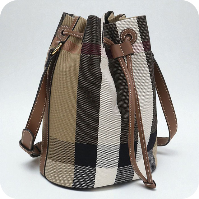 BURBERRY（バーバリー） 中古 斜め掛け ショルダーバッグ レディース