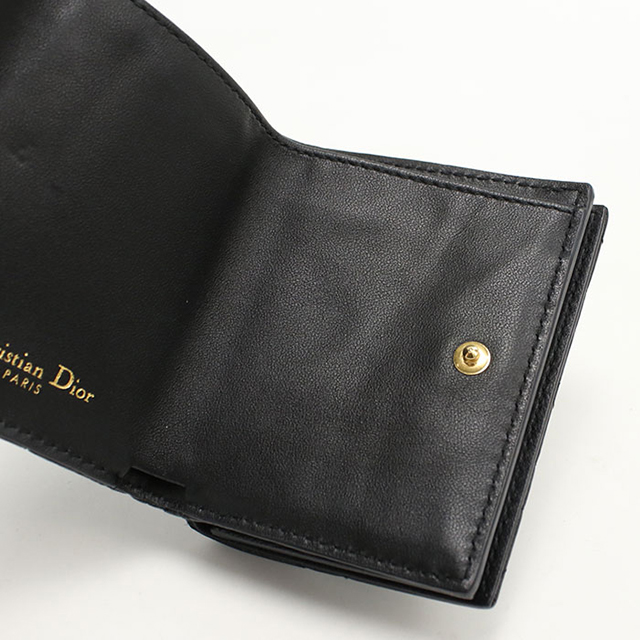 Christian Dior（クリスチャン・ディオール） 中古 ディオール 三