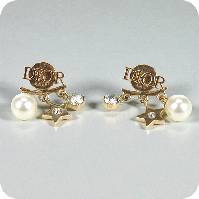Christian Dior（クリスチャン・ディオール） 中古 ディオール ピアス