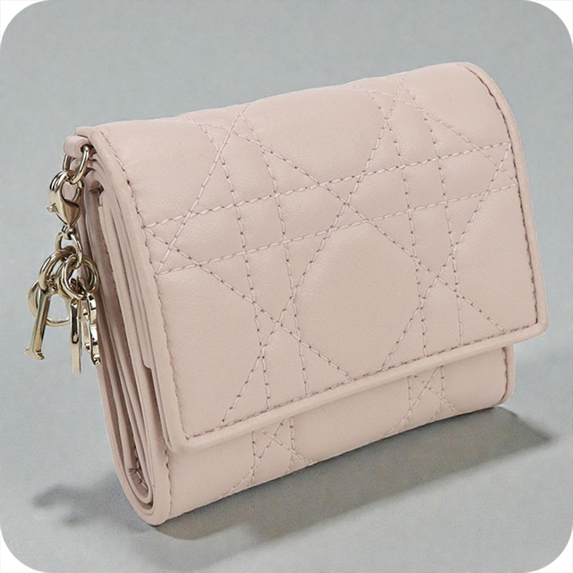 クリスチャンディオール レディ ディオール ロータス ウォレット S0181ONMJ 財布 Christian Dior（クリスチャン・ディオール） 中古 ディオール 三