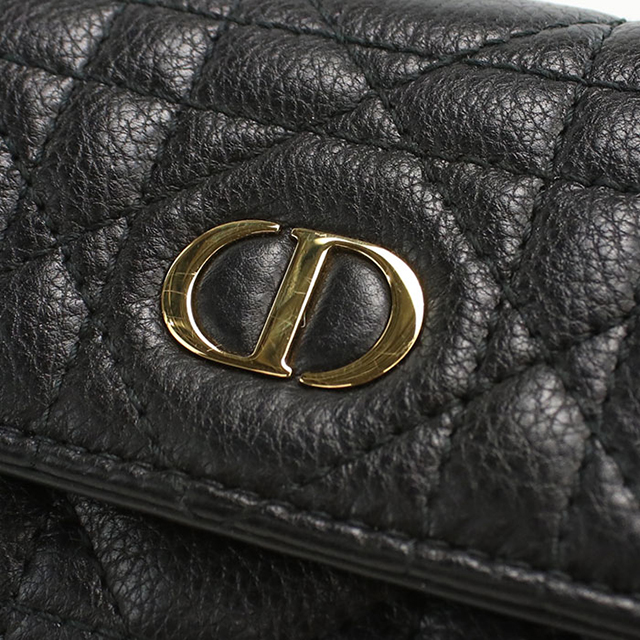 Christian Dior（クリスチャン・ディオール） 中古 ディオール 三