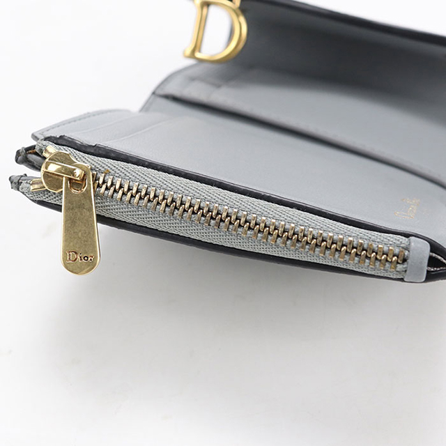 Christian Dior（クリスチャン・ディオール） 中古 ディオール 三