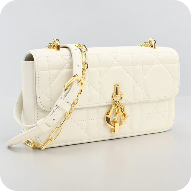 DIOR 新品ノベルティ　ショルダーバッグハンドバック2way ゴールドチェーン Christian Dior（クリスチャン・ディオール） 中古 ディオール