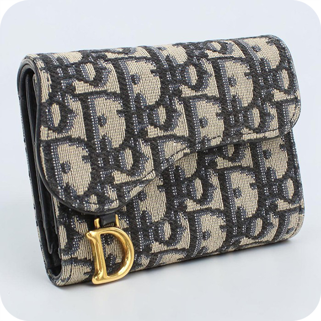 Christian Dior（クリスチャン・ディオール） 中古 ディオール 三