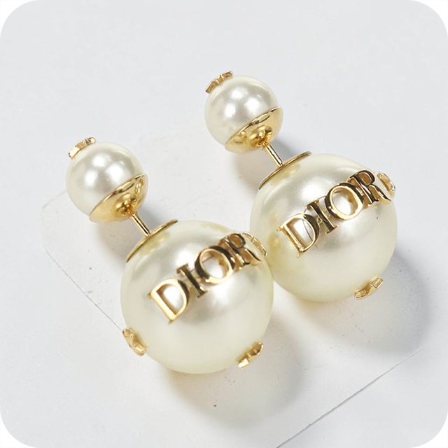 Christian Dior（クリスチャン・ディオール） 中古 ディオール ピアス