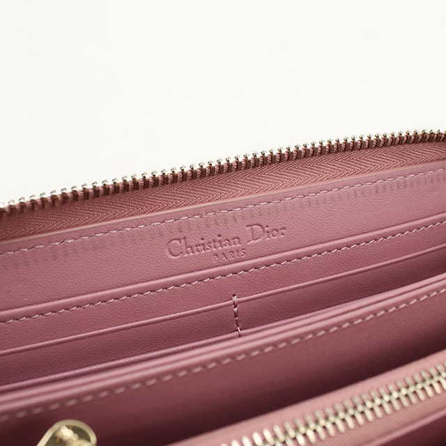 Christian Dior（クリスチャン・ディオール） 中古 ディオール 長財布