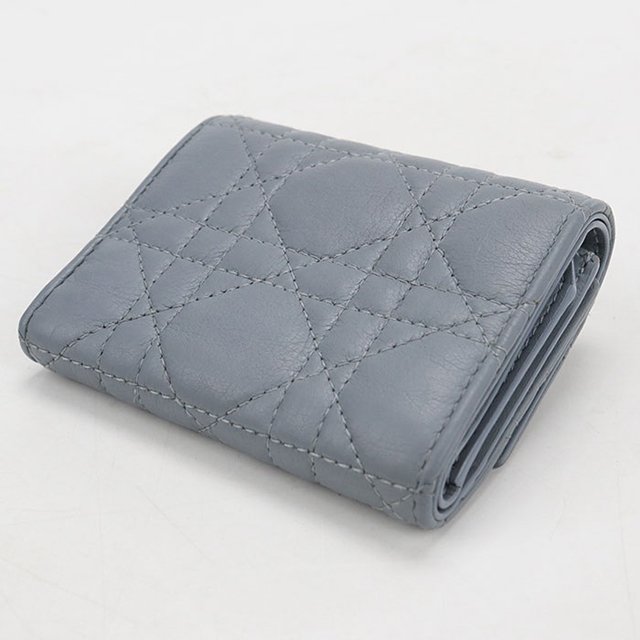 Christian Dior（クリスチャン・ディオール） 中古 ディオール 三