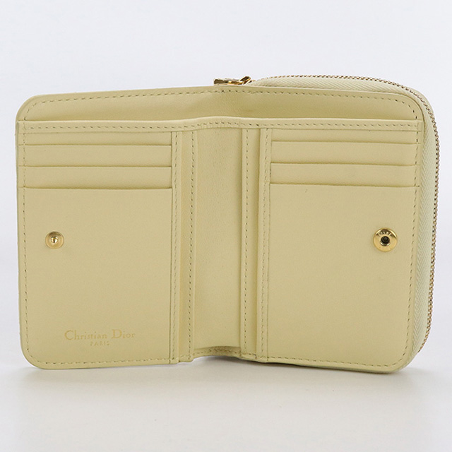 Christian Dior（クリスチャン・ディオール） 中古 二折財布小銭入付き