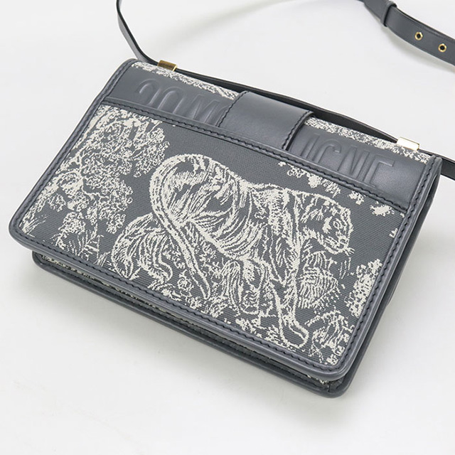 クリスチャンディオール ショルダーバッグ 斜め掛け 30 モンテーニュ レディース Christian Dior Christian Dior - クリスチャンディオール ショルダーバッグ 肩掛け