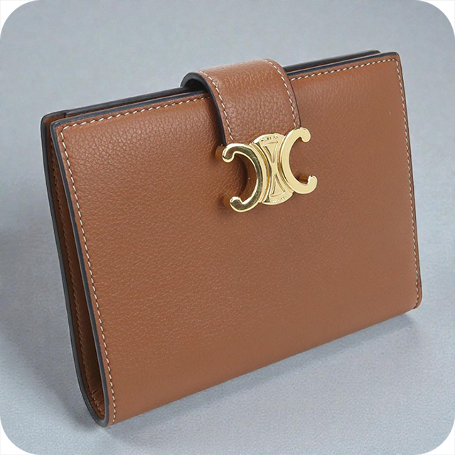 CELINE 財布 CELINE（セリーヌ） 中古 二つ折り財布 レディース ブランド ニノ