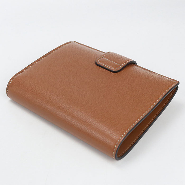 CELINE（セリーヌ） 中古 二つ折り財布 レディース ブランド ニノ