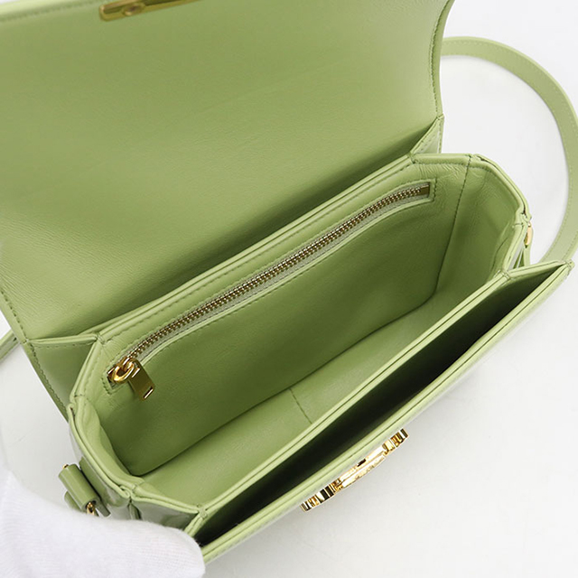 ら*む様 CÉLINE レザートリオ ショルダーバッグ(グリーン) CELINE（セリーヌ） 中古 斜め掛け ショルダーバッグ レディース