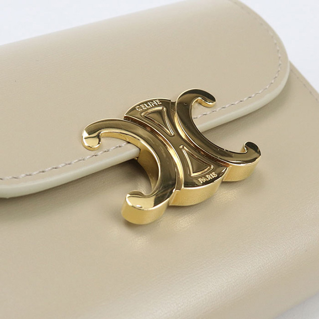 CELINE ベージュ 三つ折り財布 CELINE（セリーヌ） 中古 三折財布 レディース ブランド トリオンフ