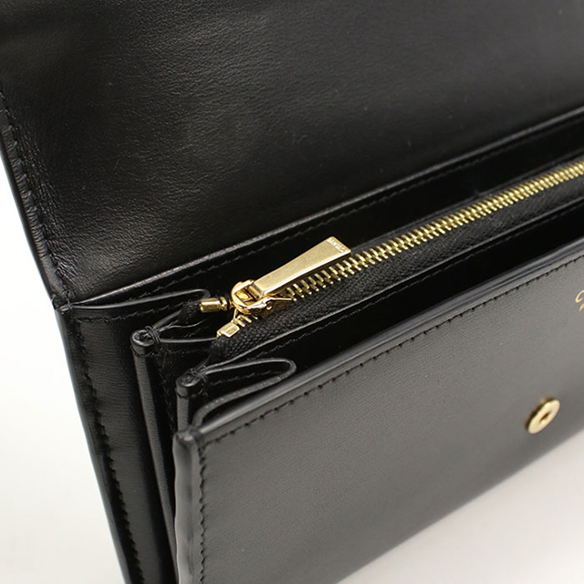 CELINE（セリーヌ） 中古 長財布 ニつ折り小銭入付き レディース