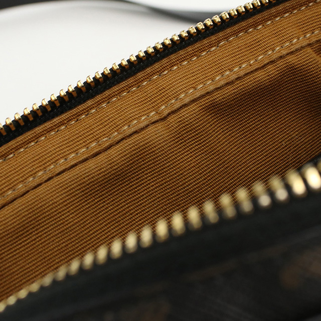 【人気/関税/送料込み】 (W) Celine Medium Reversible Framed T 6af44624880428f1ce9876106e82.jpg