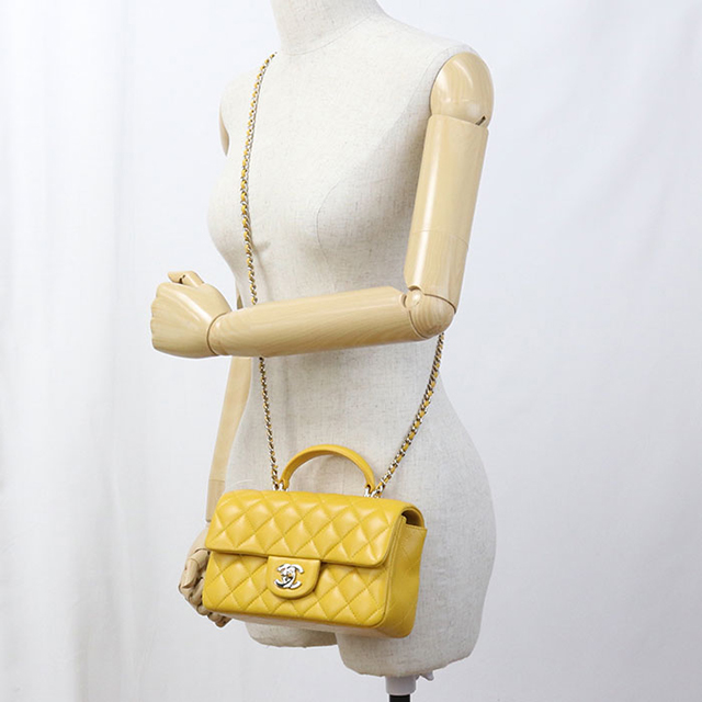 CHANEL イエローレザーハンドバッグ IMG_9686.jpg?v=1713816628&