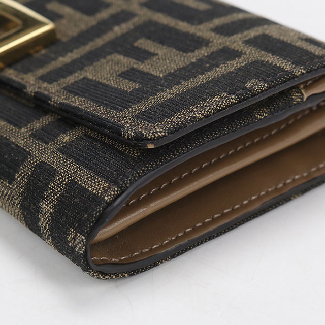 FENDI（フェンディ） 中古 長財布二折 レディース ブランド バゲット