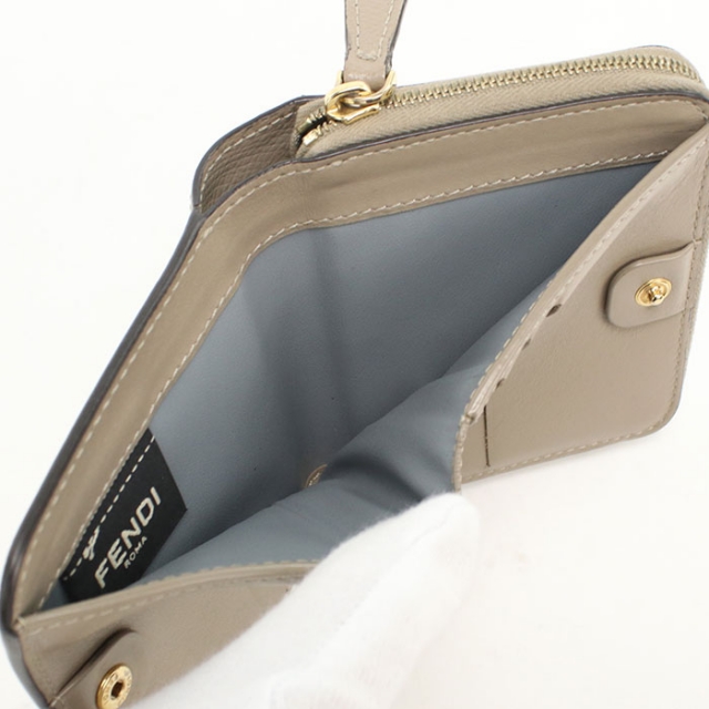 FENDI（フェンディ） 中古 二つ折り財布 コンパクト レディース
