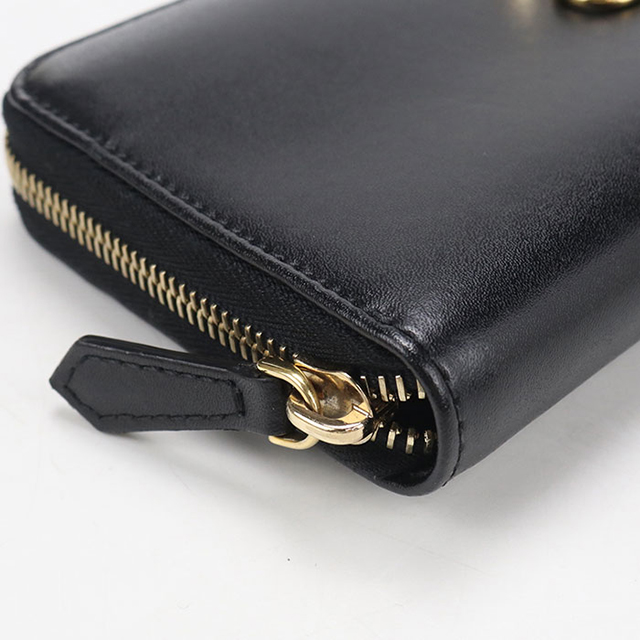 FENDI（フェンディ） 中古 長財布ラウンドファスナー レディース