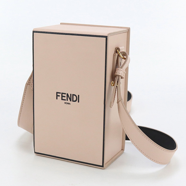 FENDI（フェンディ） 中古 斜め掛け ショルダーバッグ レディース