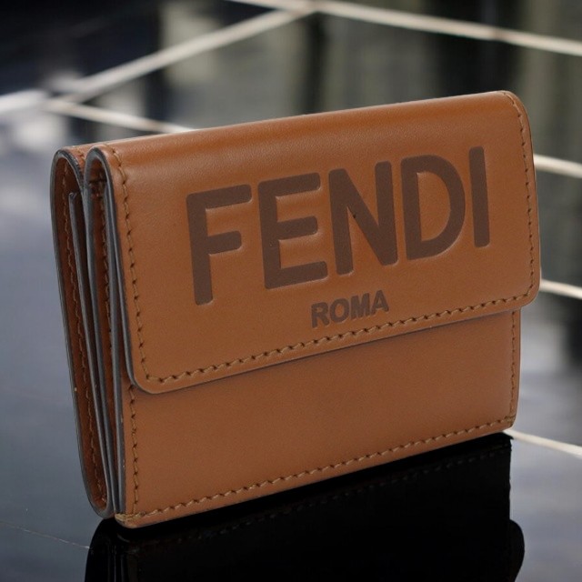 フェンディ FENDI 三つ折り財布 ロゴ ローママイクロ レザー ブラウン ゴールド金具 ミニ財布 茶 8M0395【中古】 usdfe82381011-1a.jpg