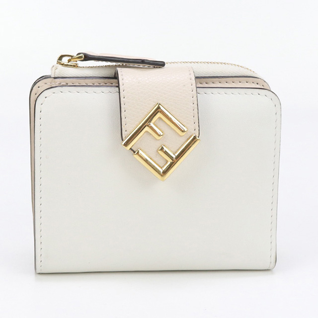 FENDI フェンディ アンサンブル コットン ホワイト【中古】 レディース FENDI（フェンディ） ブランド 長袖ニット セーター レディース ニット