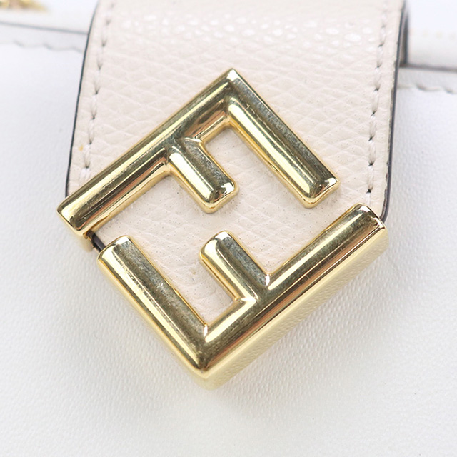 FENDI（フェンディ） 中古 二折財布 レディース ブランド FENDI FF