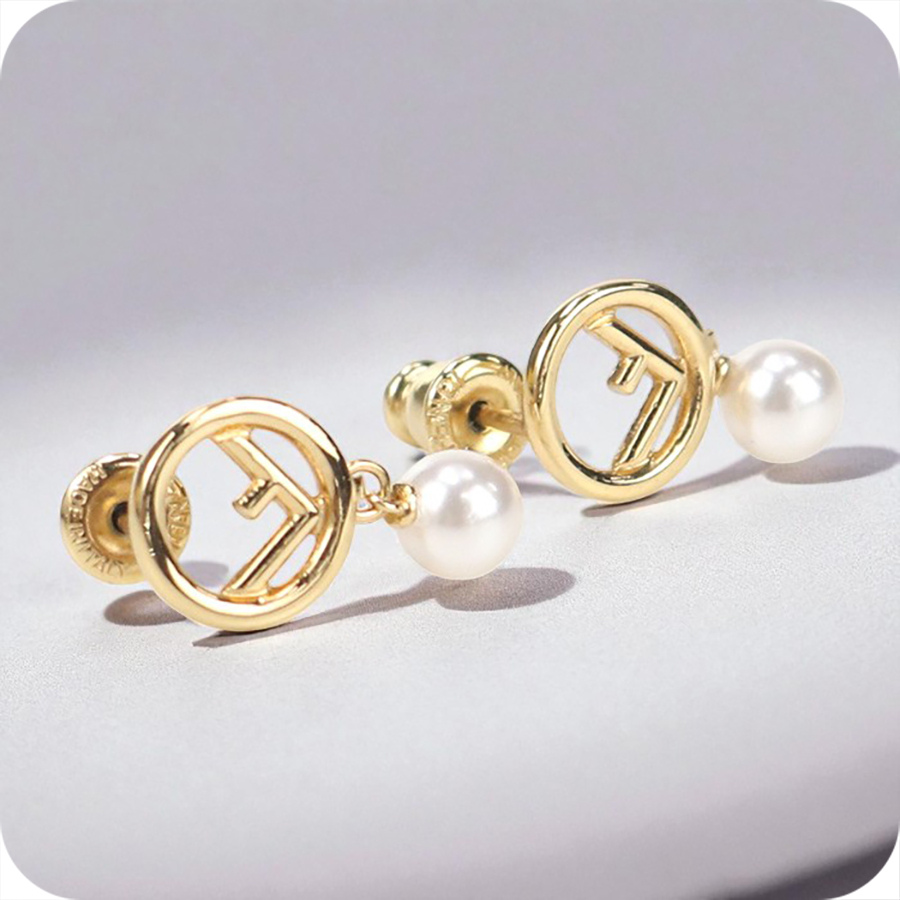 FENDI（フェンディ） 中古 ピアス レディース ブランド エフ イズ