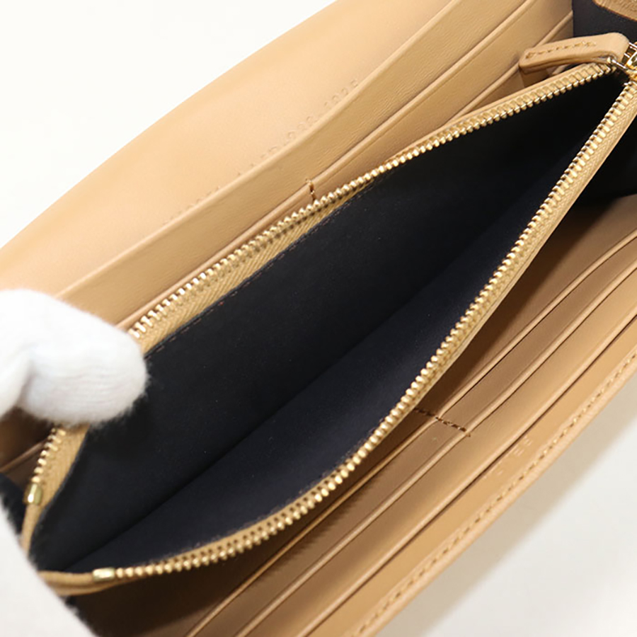 FENDI（フェンディ） 中古 長財布二折 レディース ブランド バゲット