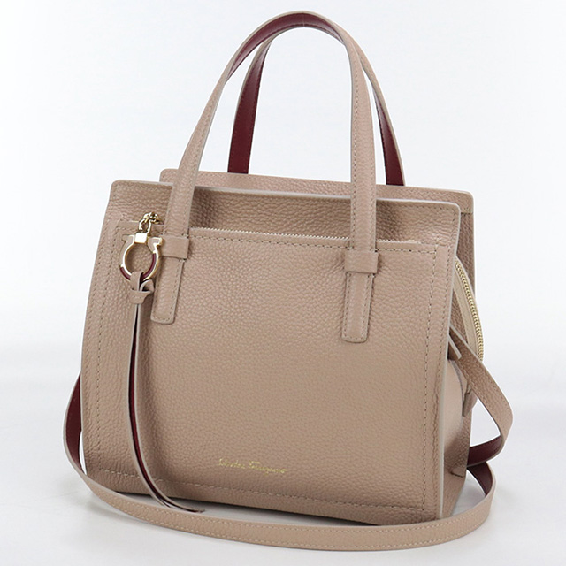 フェラガモ2wayバック FERRAGAMO（フェラガモ） 中古 トートバッグ レディース ブランド