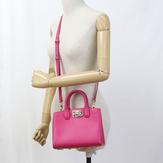 FERRAGAMO（フェラガモ） 中古 トートバッグ レディース ブランド