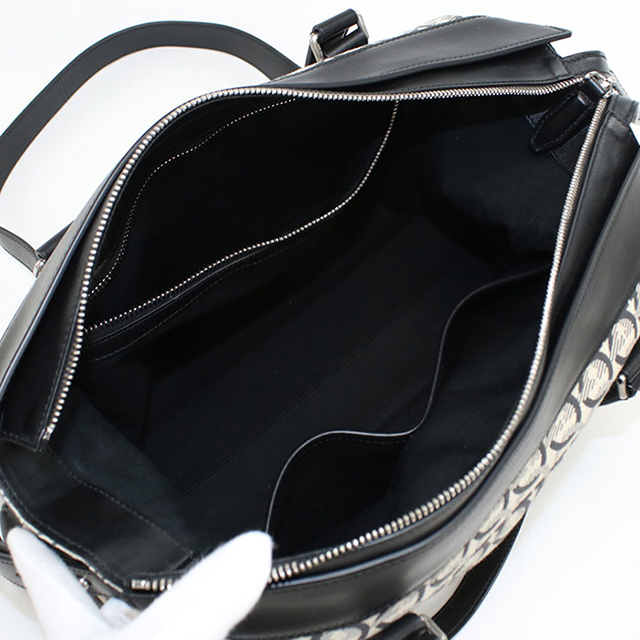 FERRAGAMO（フェラガモ） 中古 ボストンバッグ レディース ブランド