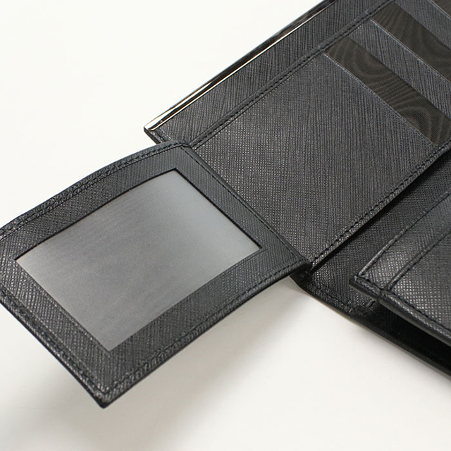 FERRAGAMO（フェラガモ） 中古 長財布二折 レディース ブランド