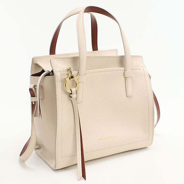 FERRAGAMO（フェラガモ） 中古 トートバッグ レディース ブランド