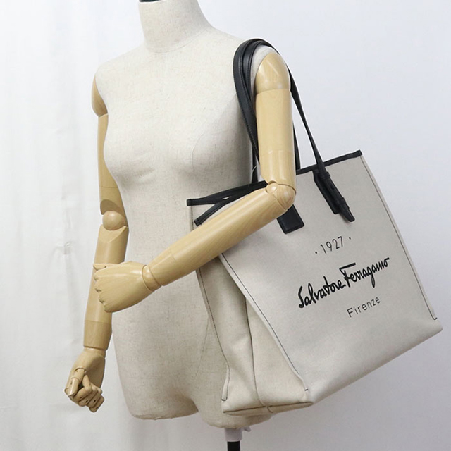 FERRAGAMO（フェラガモ） 中古 トートバッグ ユニセックス ブランド