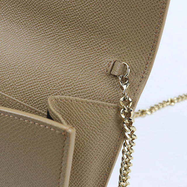 未使用 Salvatore ferragamo チェーンバッグ ベージュ サルヴァトーレフェラガモ Salvatore Ferragamo ヴァラ チェーン
